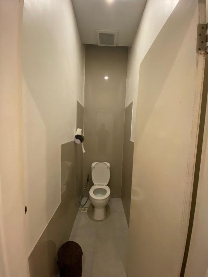 The Packerbox Hostel Batununggul 外观 照片